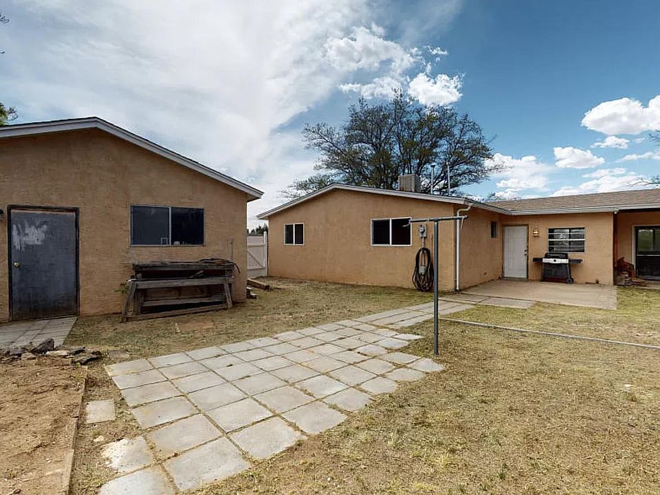 1st image of 12437 Grand Ct NE
