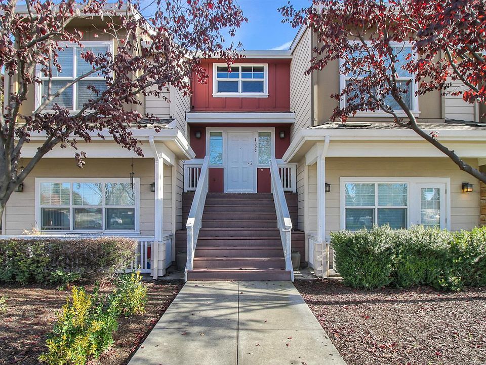1st image of 1392 S Almaden Ave