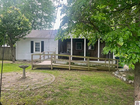 2nd image of 258 Seminole Dr