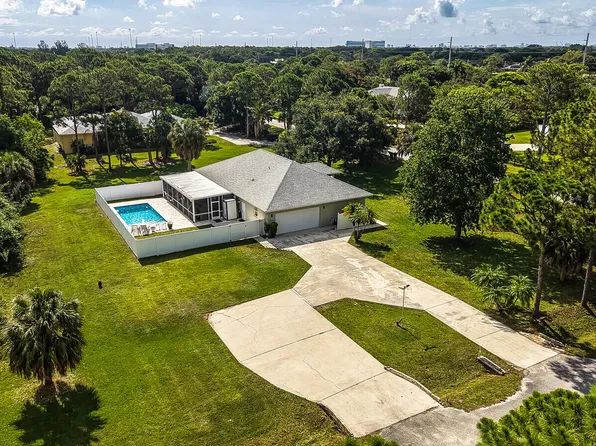 6681 140th Lane N, Palm Beach Gardens, FL 33418
