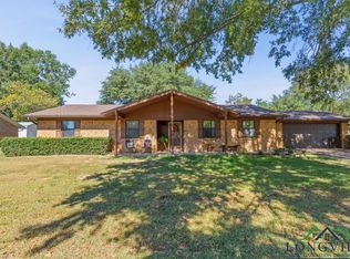 106 Bob White St, Pittsburg, TX 75686