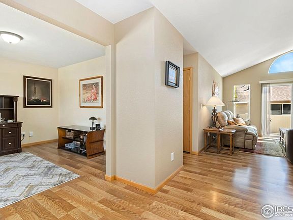 5th image of 4062 Newbury Ct