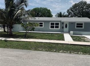 2402 NW 175th Ter, Miami Gardens, FL 33056