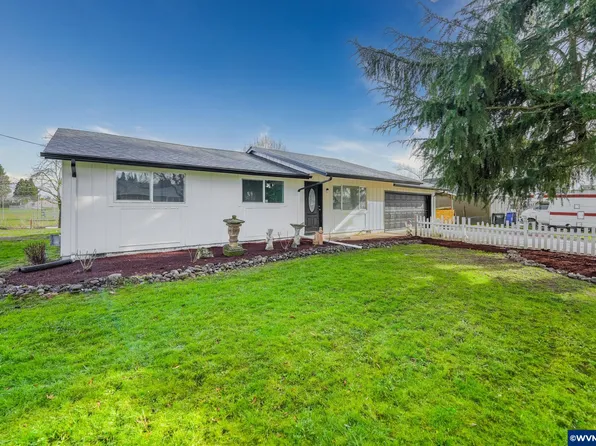 2580 Phipps Ln NE, Salem, OR 97305