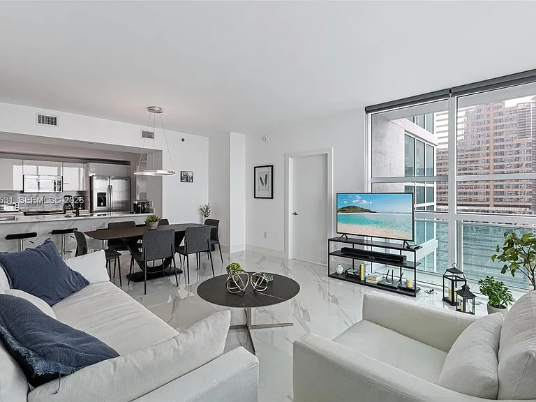 950 Brickell Bay Dr #2210 — Photo 18