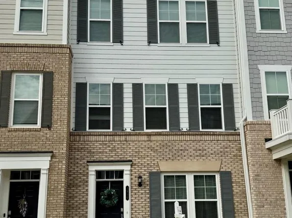 1910 Greenbriar Hall Rd, Dumfries, VA 22026