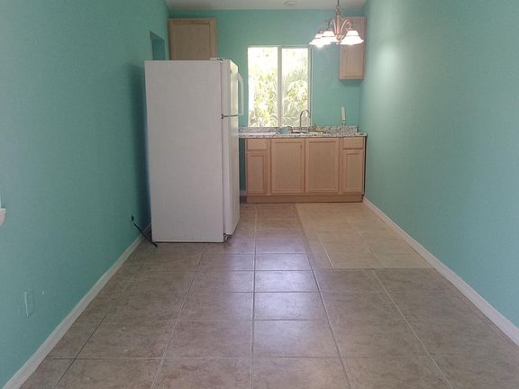 3rd image of 25545 Shore Dr