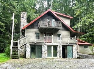 190 Turkey Creek Rd, Clyde, NC 28721