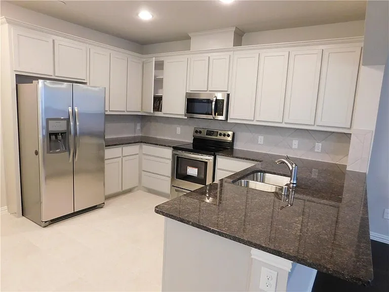 2555 Adam Ln — Photo 13