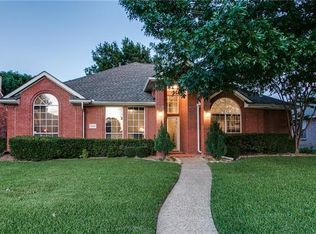 7220 Grayson Dr, Plano, TX 75025
