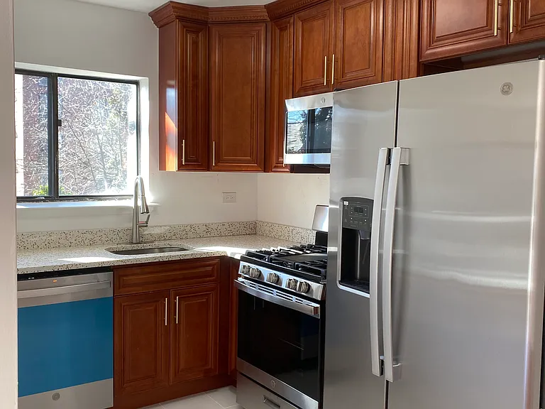 17269A Highland Ave #1B — Photo 6