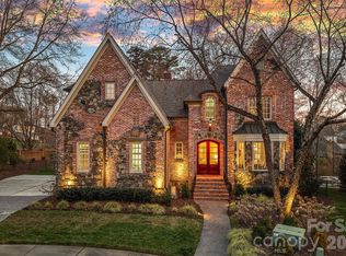 3618 Hennessy Pl, Charlotte, NC 28210