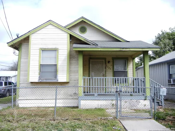 1723 SAN FERNANDO ST, San Antonio, TX 78207