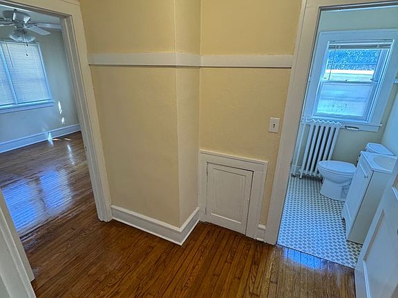 5th image of 939 N Church St #3