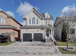 81 Helston Cres, Whitby, ON