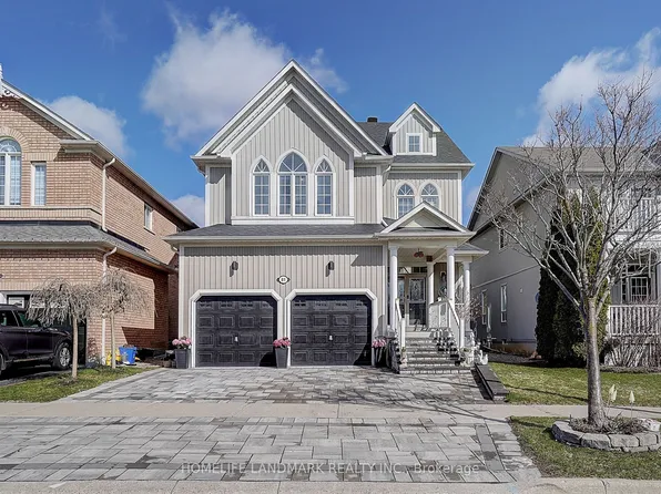 81 Helston Cres, Whitby, ON L1M 2K4