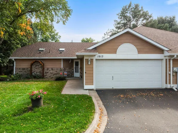 1913 Glenhaven Ln N, Brooklyn Park, MN 55443