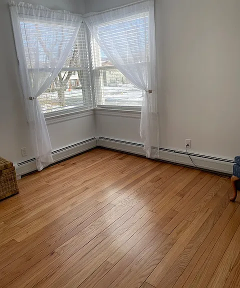 158 Windsor Ave — Photo 11