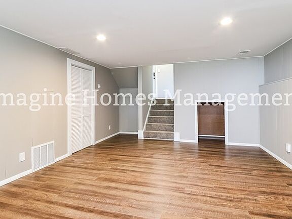 2nd image of 9444 Monticello Dr