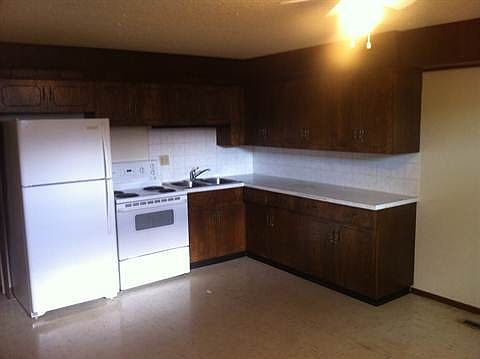 4th image of 10627 80th St NW