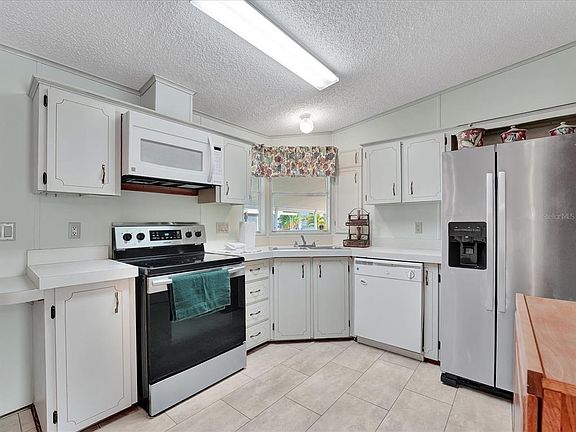 5th image of 118 Saint Pierres Way