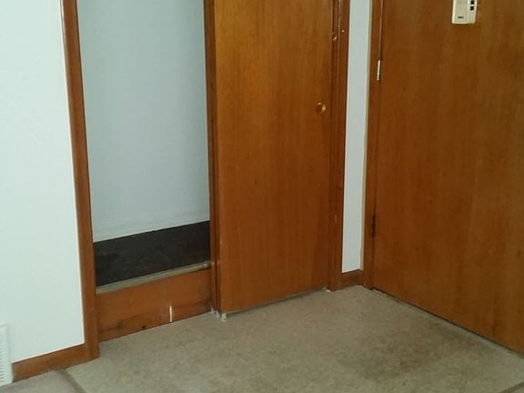 3rd image of 4955 Cuming St APT 5