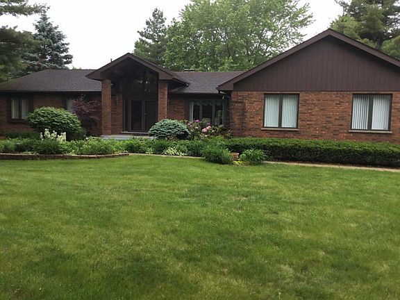 2nd image of 26606 N Cherrywood Ln