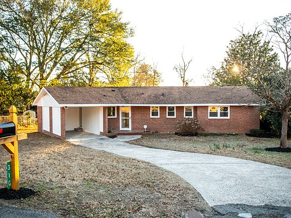 2nd image of 310 Heil Dr