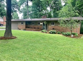 5902 Kingfisher Ln, Clarkston, MI 48346