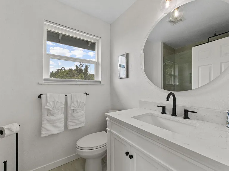 37 E North Camano Dr — Photo 15