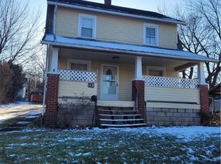 112 Parkway St, Struthers, OH 44471