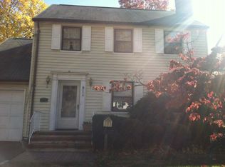 725 Greenwood Rd, Union, NJ 07083