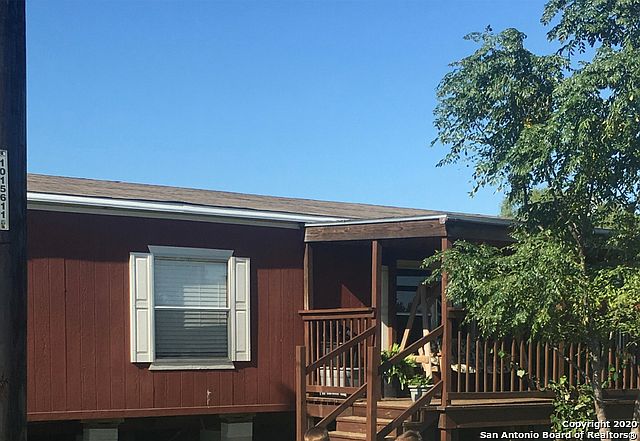 1st image of 120 Oak View Dr
