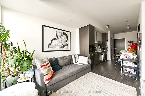 11 Lillian St #1008 Photo 1