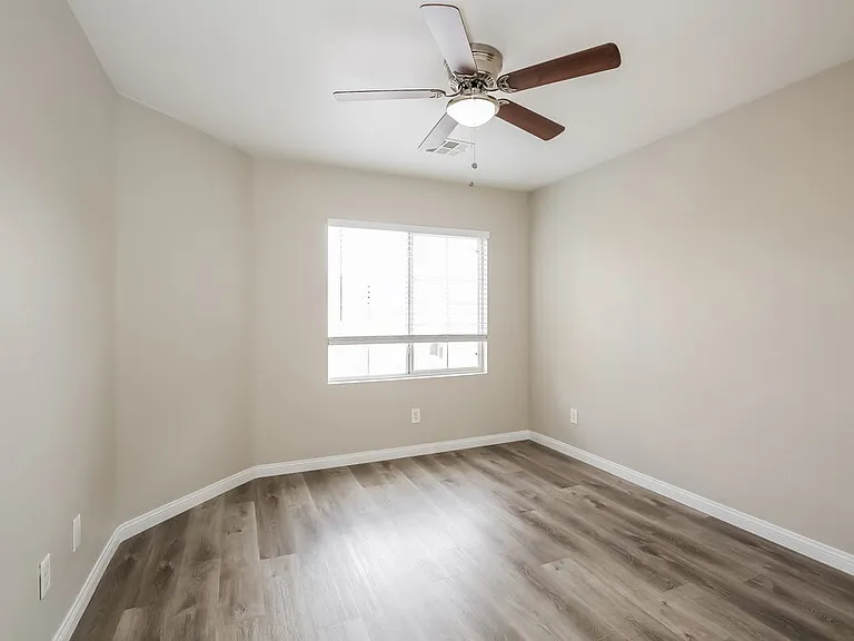 1417 Beams Ave — Photo 14