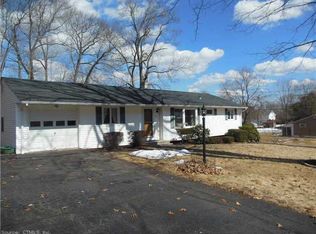 51 Bear Path Rd, Hamden, CT 06514