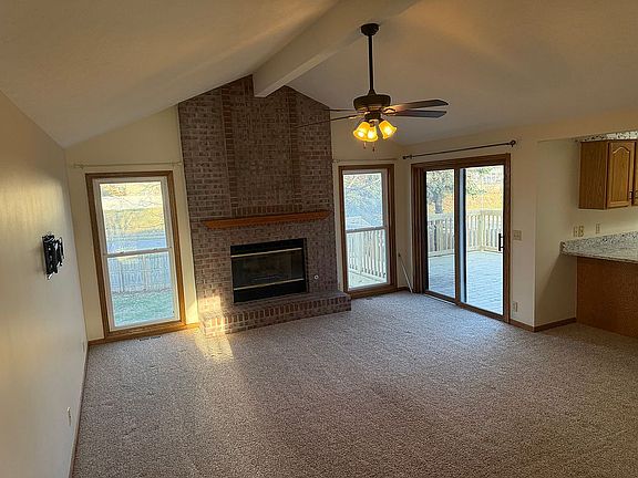 4th image of 3210 S 131st Cir