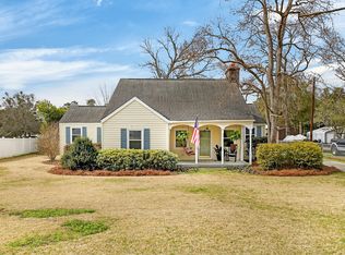 15 N Dukes St, Summerton, SC 29148