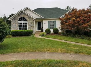 9605 Falling Leaf Ct, Crestwood, KY 40014