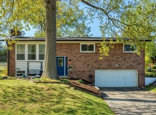 636 Fox Creek Ct, Saint Louis, MO