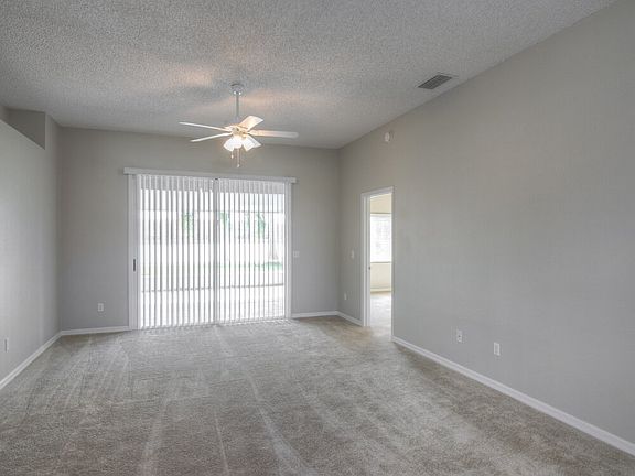 3rd image of 5161 Deer Creek Dr