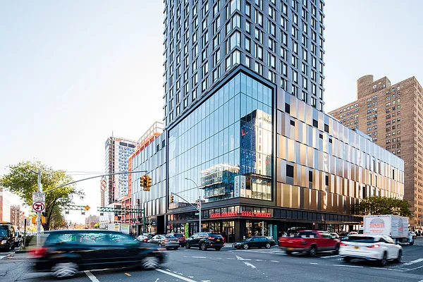 Rented by Downtown Mgt & Realty LLC | media 19