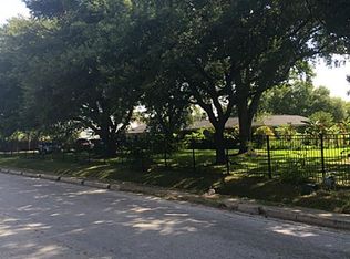 2116 Pech Rd, Houston, TX 77055