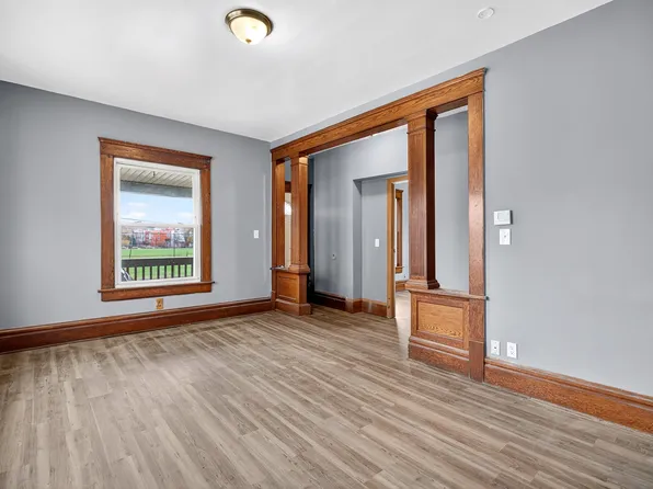 458 Kling St, Akron, OH 44311