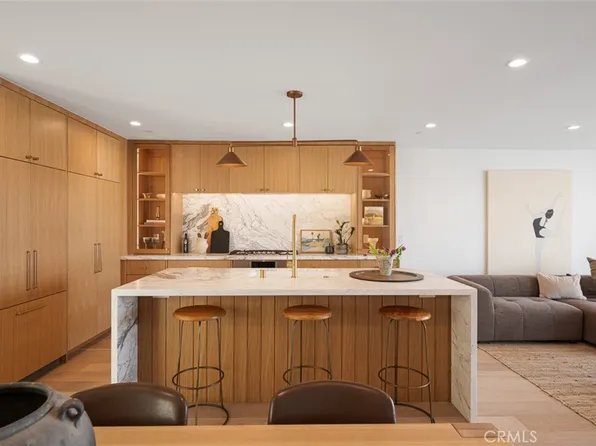 207 Canal St, Newport Beach, CA 92663