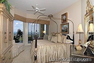 5th image of 7117 Pelican Bay Blvd APT 1707