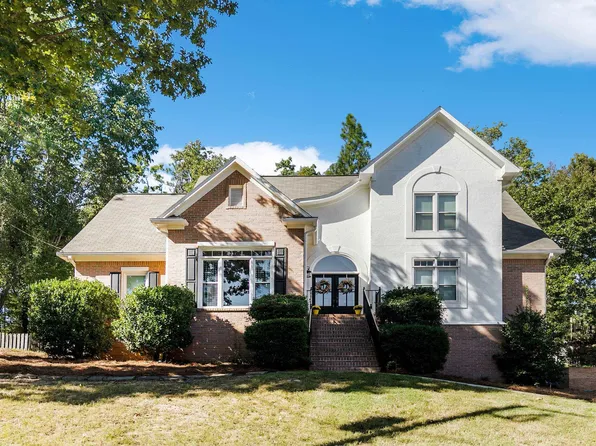 1529 Cypress Cove Cir, Hoover, AL 35244