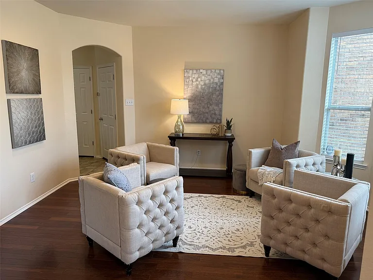 208 Wenrick Dr — Photo 18