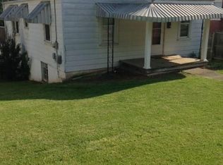 4070 Fortieth St, Nitro, WV 25143