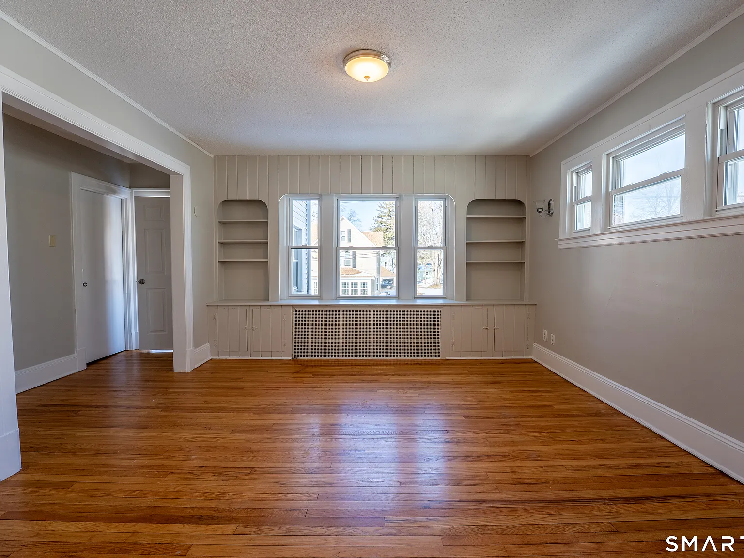 2 bed, 1.0 bath, 1148 sqft, $1,700 — Photo 4